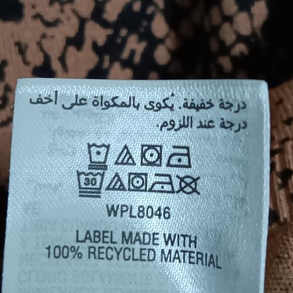 JM Collection Medium Petite Snake Print Top Long Sleeve Brown and Black Pullover - Picture 10 of 11